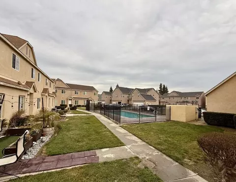 Nicole Ct, Turlock, CA 95382 photo 34