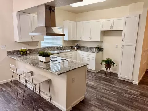 Nicole Ct, Turlock, CA 95382