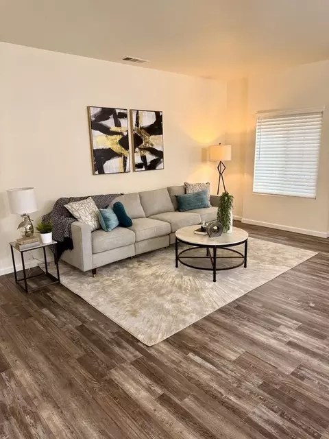 Nicole Ct, Turlock, CA 95382 photo 4