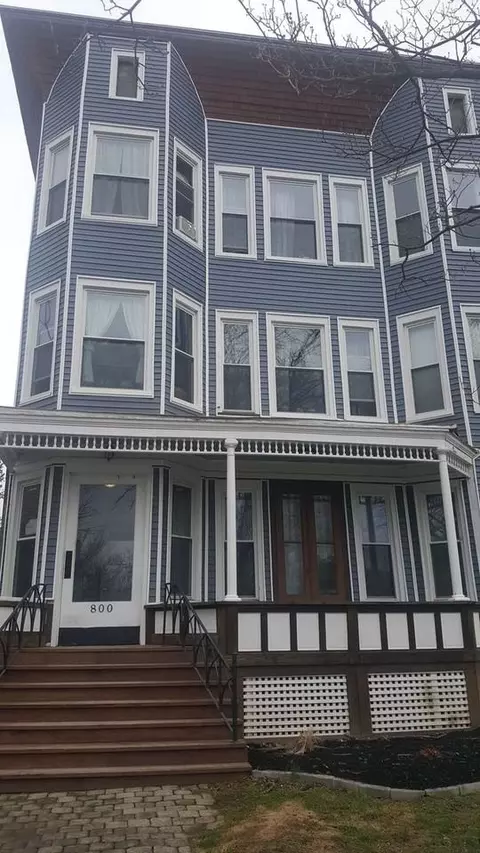 800 Madison Ave, Albany, NY 12208