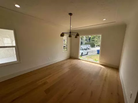 424 N Orange Dr, Los Angeles, CA 90036