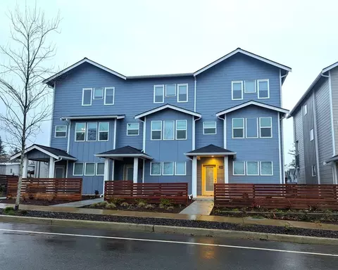 282 200- 282 Tull Pl, Bellingham, WA 98226