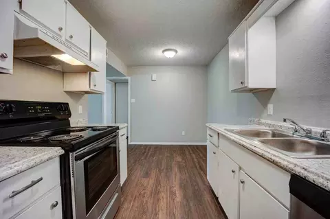 1624 Fresno St, Fort Smith, AR 72901