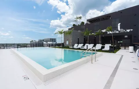 127 NW 27th St, Miami, FL 33127 photo 3