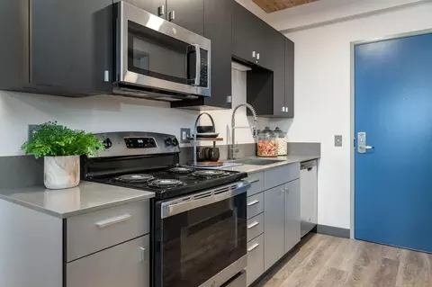 3255 SE 17th Ave, Portland, OR 97202