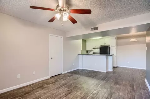 2045 S Mcclintock Dr, Tempe, AZ 85282 photo 34