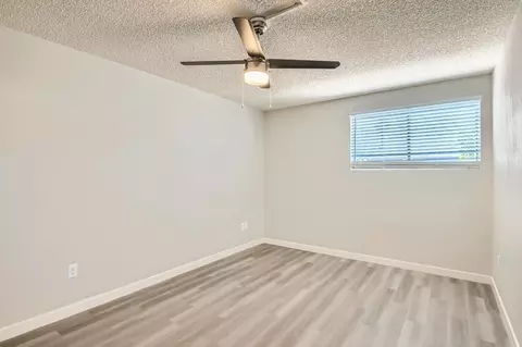 2045 S Mcclintock Dr, Tempe, AZ 85282 photo 28