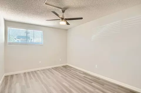 2045 S Mcclintock Dr, Tempe, AZ 85282 photo 30