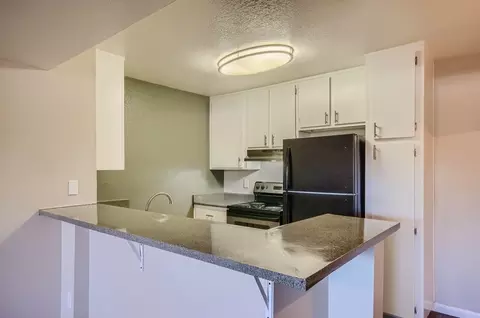 2045 S Mcclintock Dr, Tempe, AZ 85282 photo 35