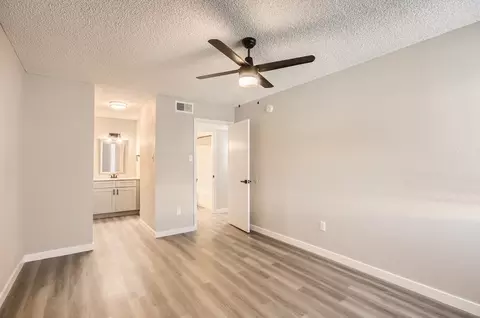 2045 S Mcclintock Dr, Tempe, AZ 85282 photo 18