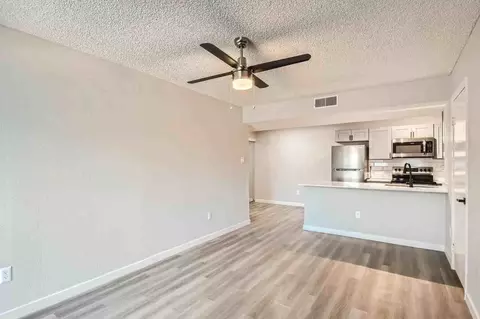 2045 S Mcclintock Dr, Tempe, AZ 85282 photo 24