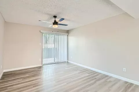 2045 S Mcclintock Dr, Tempe, AZ 85282 photo 6