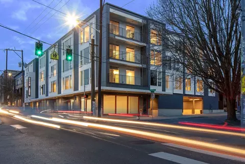 2880 SE Division St, Portland, OR 97202