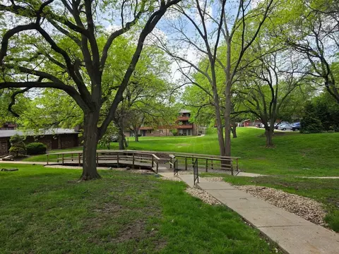 6431 Bridge Rd, Madison, WI 53713