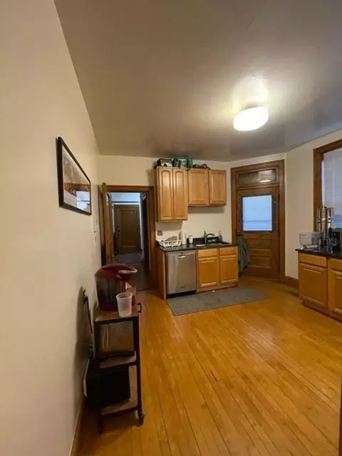 1514 W Cornelia Ave, Chicago, IL 60657 photo 2