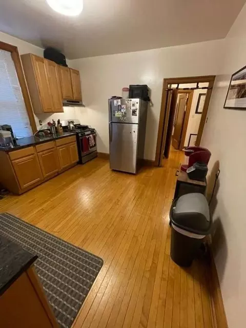 1514 W Cornelia Ave, Chicago, IL 60657 photo 3