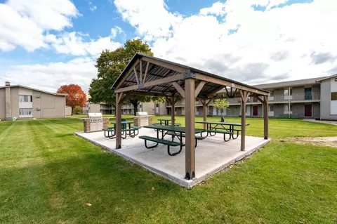 7080 Niagara St, Romulus, MI 48174 photo 44