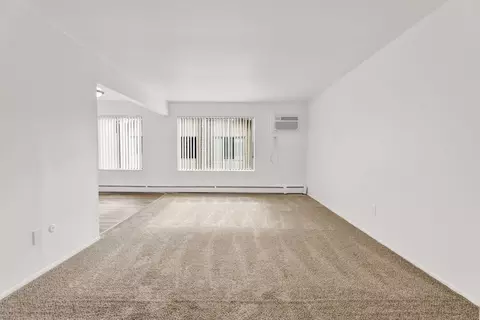 7080 Niagara St, Romulus, MI 48174 photo 7