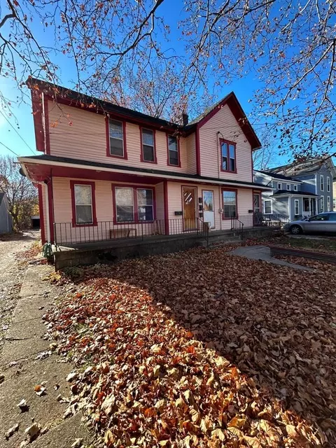 529 Wheaton Ave, Kalamazoo, MI 49008