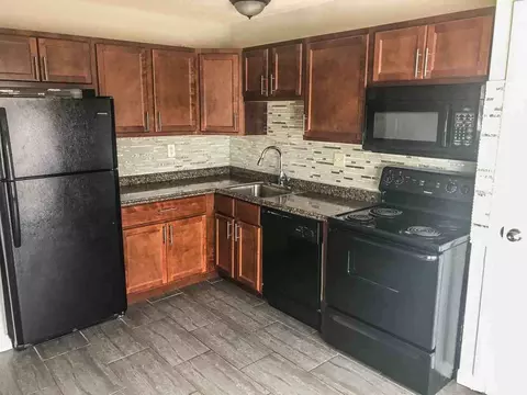10144 Squire Meadows Dr, Lakeshire, MO 63123 photo 4