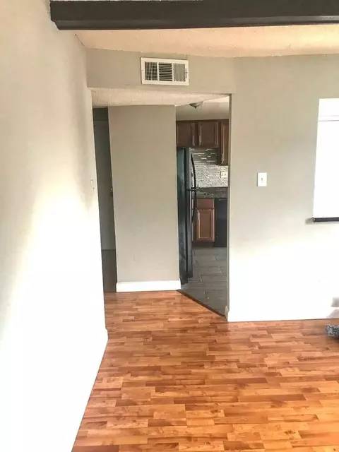 10144 Squire Meadows Dr, Lakeshire, MO 63123 photo 3