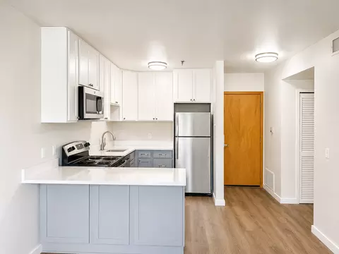 620 Red Table Dr, Gypsum, CO 81637