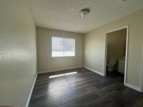 14070 Juniper St, Hesperia, CA 92345 photo 5