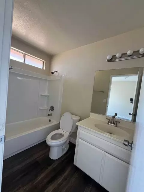 14070 Juniper St, Hesperia, CA 92345 photo 6