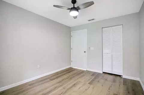 425 S 9th St, Leesburg, FL 34748 photo 9