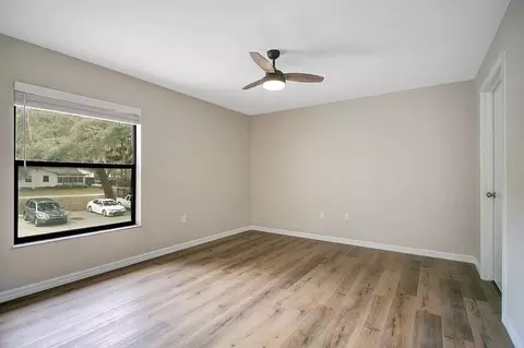 425 S 9th St, Leesburg, FL 34748 photo 6