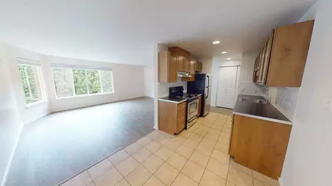 1210 15th Ave E, Seattle, WA 98112