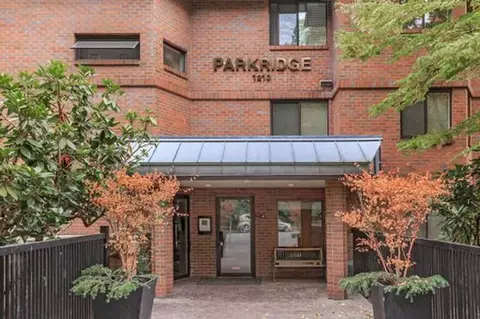 1210 15th Ave E, Seattle, WA 98112