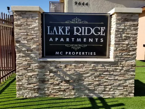 9658 Winter Gardens Blvd, Winter Gardens, CA 92040