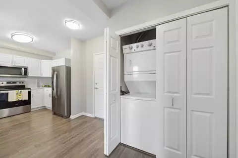 12 Highpoint Cir, Quincy, MA 02169 photo 6
