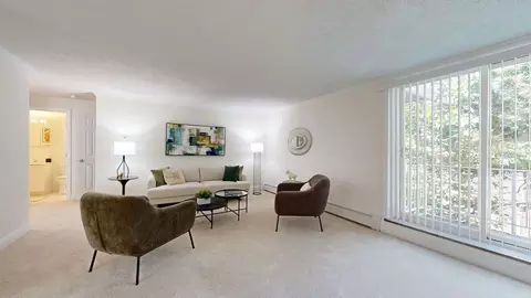 5120 Washington St, Boston, MA 02132