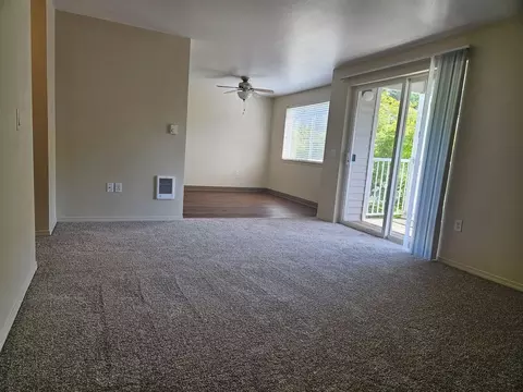 4850 SW 11th St, Gresham, OR 97080 photo 5