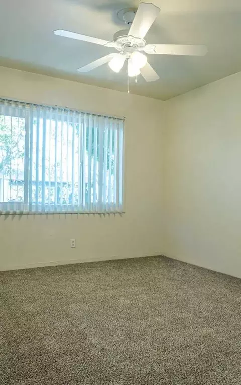 2308 X St, Sacramento, CA 95818