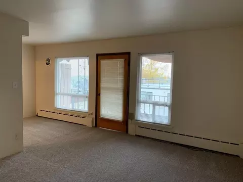 5403 Phinney Ave N, Seattle, WA 98103