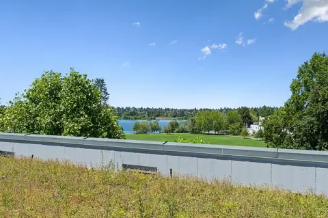 6900 E Green Lake Way N, Seattle, WA 98115 photo 19