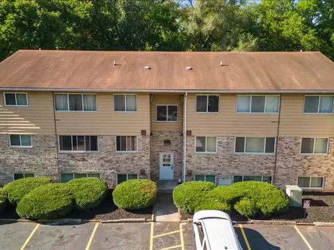 2342 Aurelius Rd, Holt, MI 48842