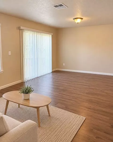 9700 NE 76th Way, Vancouver, WA 98662