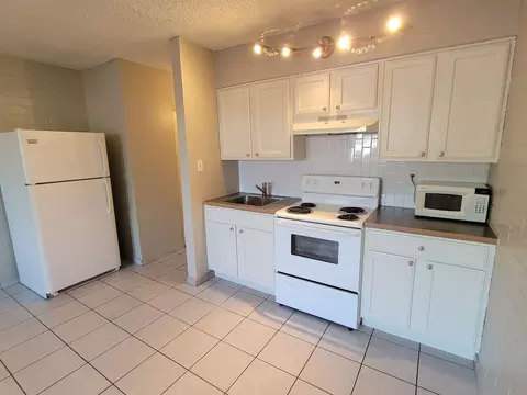 608 N 9th St, Phoenix, AZ 85006
