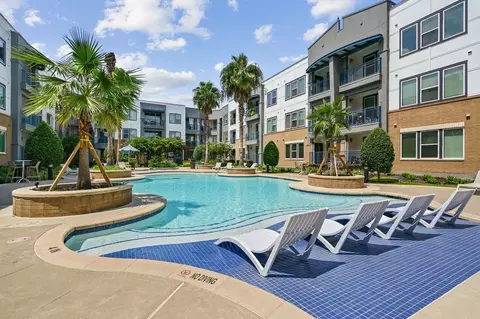 2630 Tanglewilde St, Houston, TX 77063 photo 4