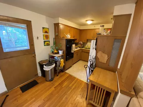 506 Shepard Ter, Madison, WI 53705 photo 3