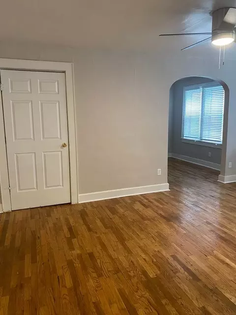 2501 E Douglas Ave, Wichita, KS 67211