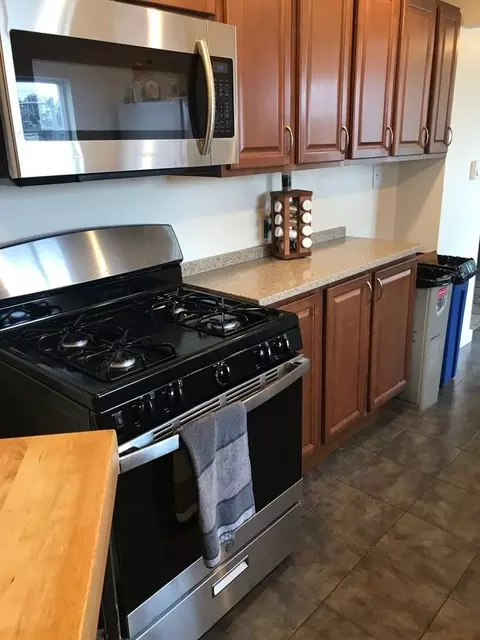 947 N 87th St, Seattle, WA 98103 photo 10