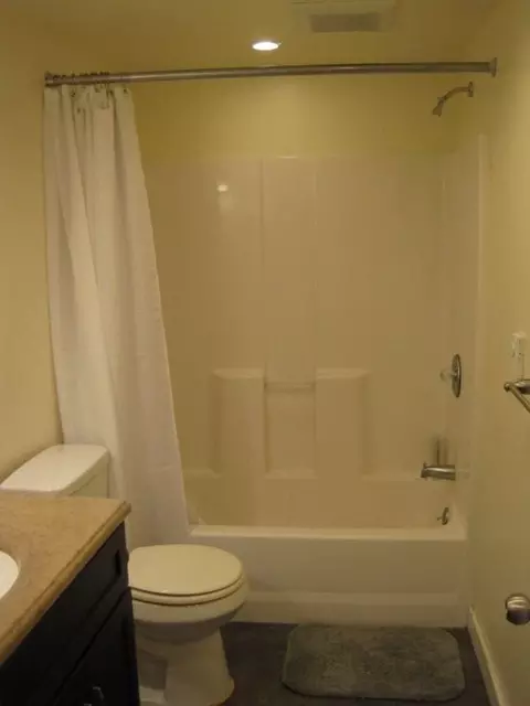 947 N 87th St, Seattle, WA 98103 photo 7