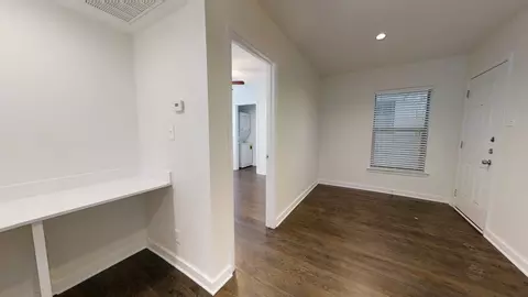 5411 Amherst Cir, Dallas, TX 75209 photo 10
