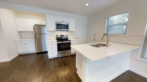 5411 Amherst Cir, Dallas, TX 75209 photo 8