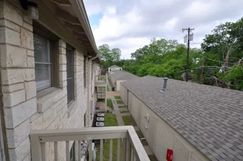 5411 Amherst Cir, Dallas, TX 75209 photo 13